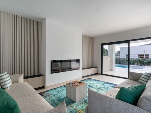 Chalet de 4 habitaciones en Sa Pobla en venta con piscina - 1.650.000 € (Ref: 9596337)