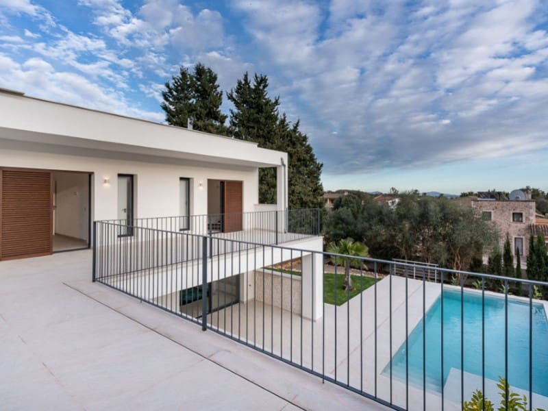 Chalet de 4 habitaciones en Sa Pobla en venta con piscina - 1.650.000 € (Ref: 9596337)