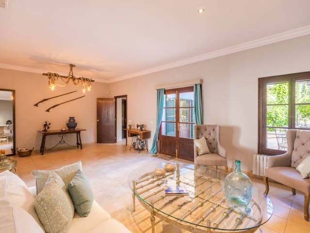 7 slaapkamer Hotel te koop in Alaró met zwembad - € 3.200.000 (Ref: 9604905)