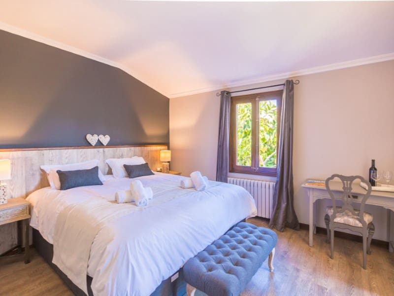 7 bedroom Villa for sale in Alaro with pool - € 2,800,000 (Ref: 9604905)