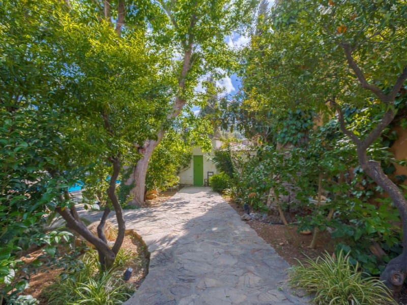 7 bedroom Villa for sale in Alaro with pool - € 2,800,000 (Ref: 9604905)