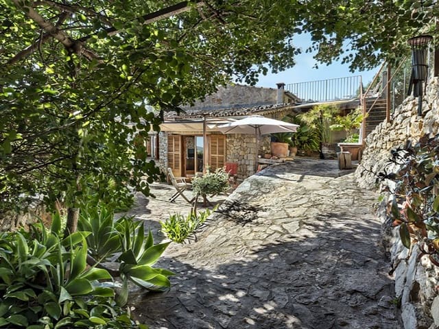 3 sypialnia Willa na sprzedaż w Mancor de la Vall - 1 370 000 € (Ref: 9608189)