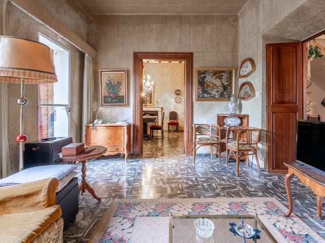 Chalet de 7 habitaciones en Binissalem en venta - 1.200.000 € (Ref: 9611376)