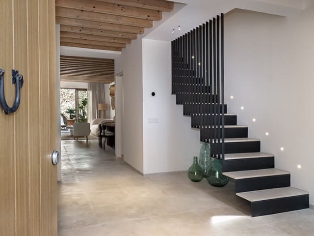 3 quarto Moradia para venda em Mancor de la Vall com piscina - 875 000 € (Ref: 9619432)