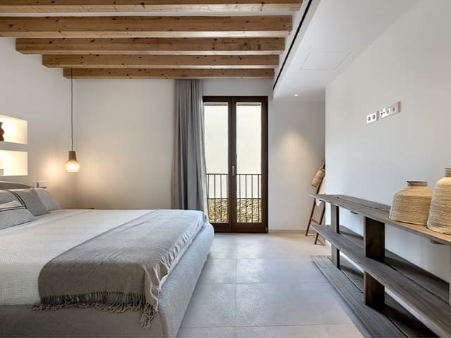 3 quarto Moradia para venda em Mancor de la Vall com piscina - 875 000 € (Ref: 9619432)