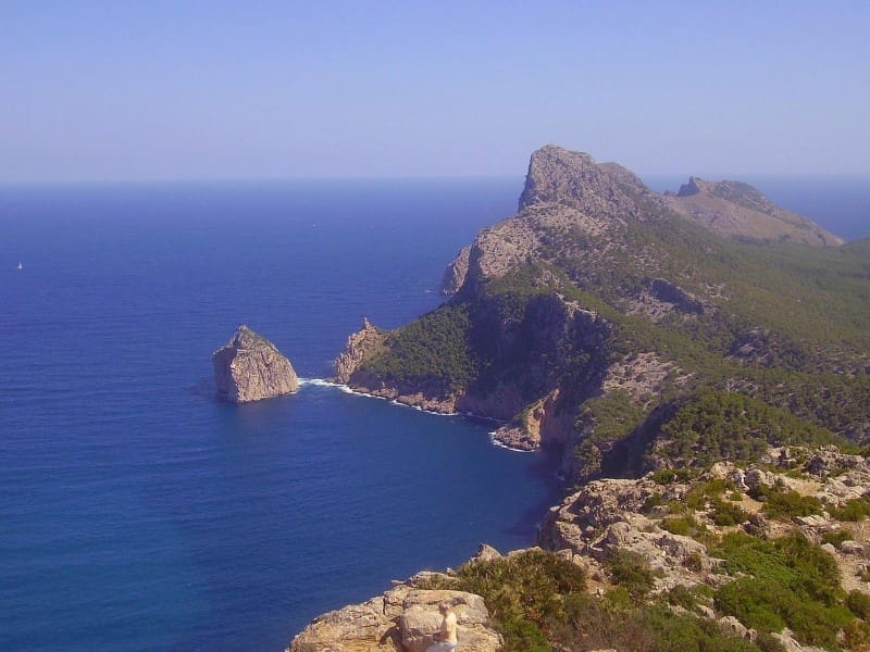 4 bedroom Villa for sale in Pollensa / Pollenca with garage - € 950,000 (Ref: 9619434)