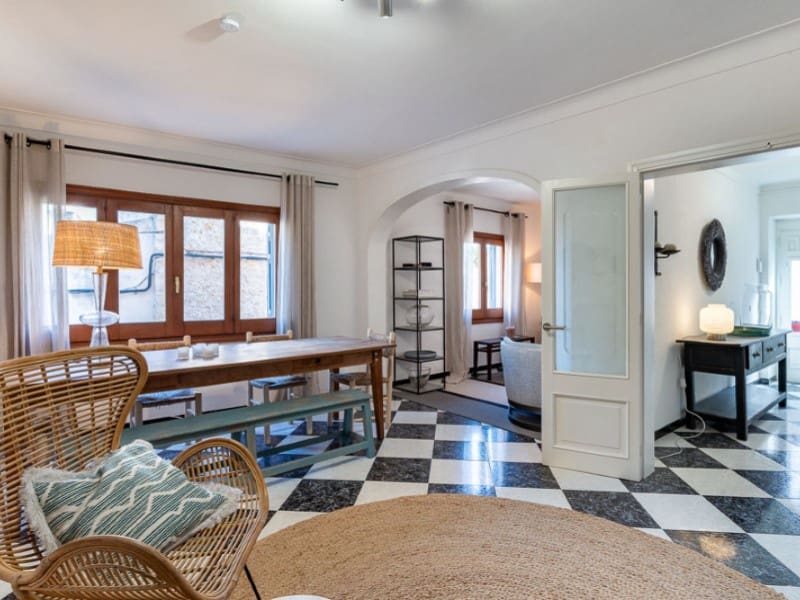 4 bedroom Villa for sale in Pollensa / Pollenca with garage - € 950,000 (Ref: 9619434)