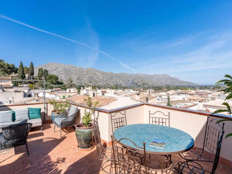 4 bedroom Villa for sale in Pollensa / Pollenca with garage - € 950,000 (Ref: 9619434)