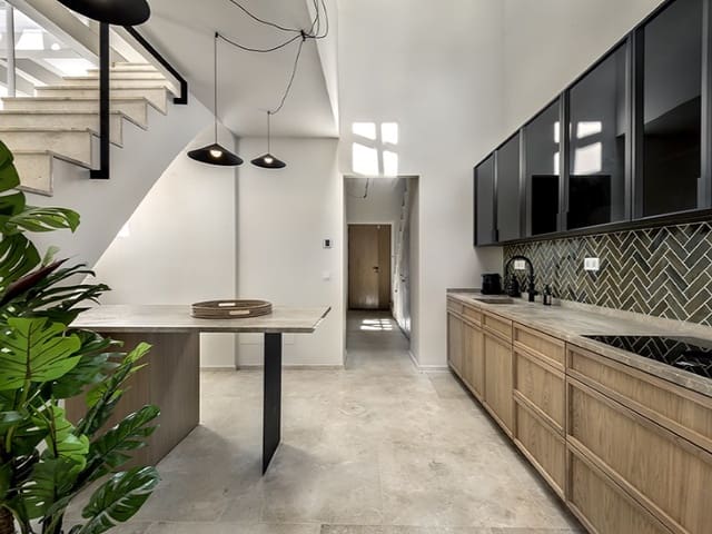 Chalet de 5 habitaciones en Santa María del Camí en venta con piscina garaje - 3.500.000 € (Ref: 9625848)