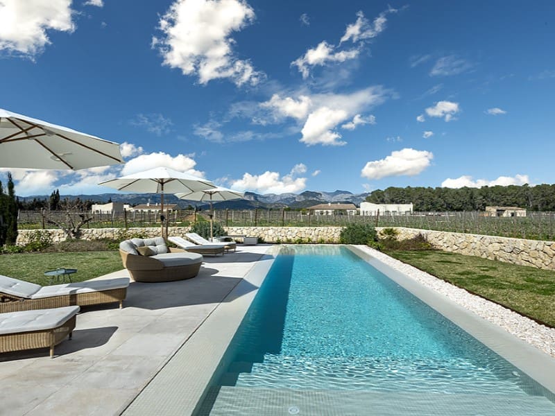 4 makuuhuone Maalaistalo myytävänä paikassa Sencelles mukana 
autotalli - 3 995 000 € (Ref: 9630212)