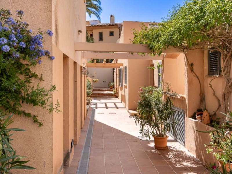 2 bedroom Apartment for sale in Canyamel - € 850,000 (Ref: 9648015)