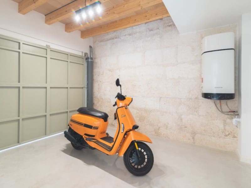 3 soveværelse Villa til salg i Muro med swimmingpool garage - € 995.000 (Ref: 9648018)