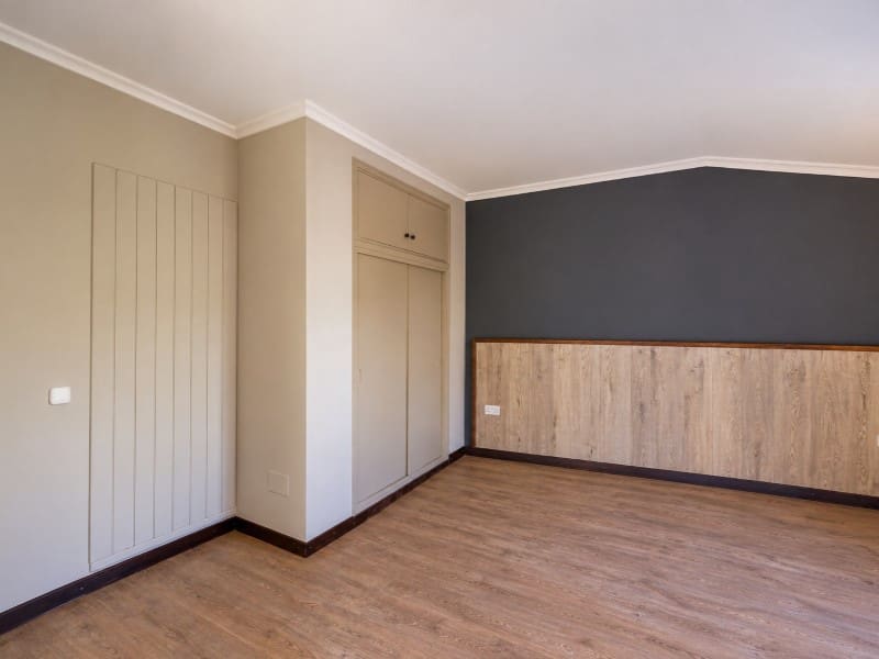 7 slaapkamer Villa te koop in Alaro met zwembad garage - € 2.500.000 (Ref: 9659311)