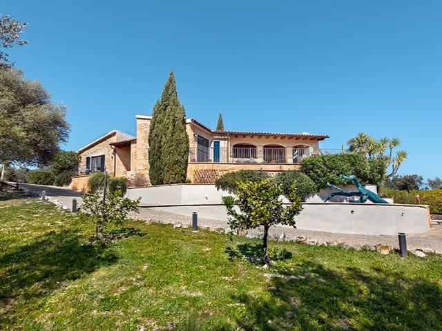 4 bedroom Finca/Country House for sale in Moscari, Selva with pool - € 3,900,000 (Ref: 9695249)