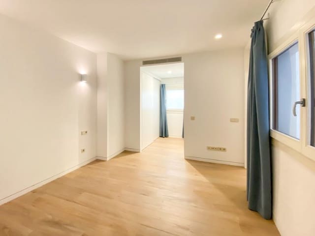 1 quarto Apartamento para venda em La Llotja - Born, Palma de Mallorca - 900 000 € (Ref: 9698769)