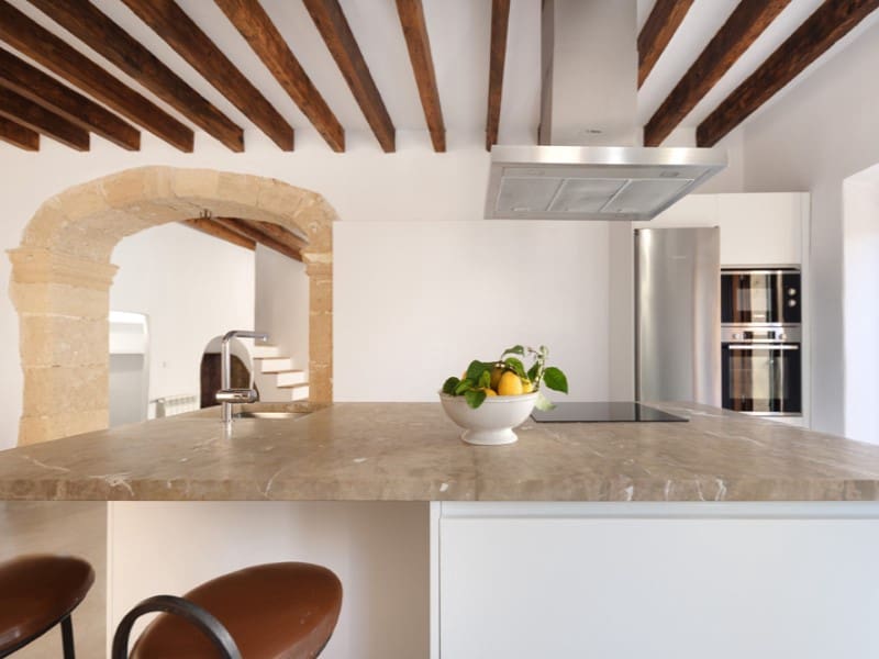 3 slaapkamer Villa te koop in Mancor de la Vall met garage - € 890.000 (Ref: 9701529)