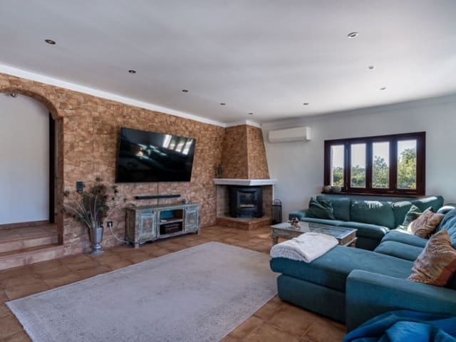 3 chambre Finca/Maison de Campagne à vendre à Sencelles avec piscine garage - 750 000 € (Ref: 9712112)