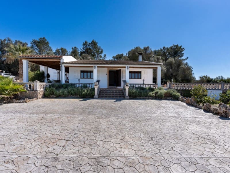 3 chambre Finca/Maison de Campagne à vendre à Sencelles avec piscine garage - 750 000 € (Ref: 9712112)