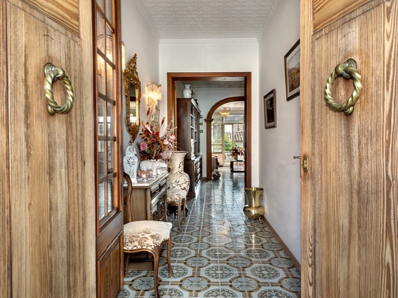 4 bedroom Villa for sale in Alaro with garage - € 690,000 (Ref: 9714841)