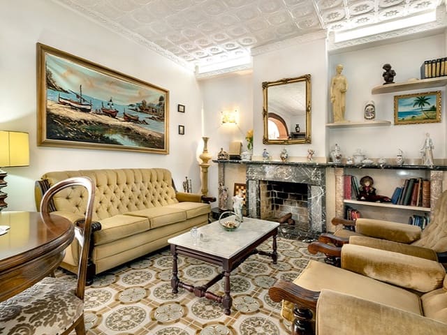 Chalet de 4 habitaciones en Alaró en venta con garaje - 690.000 € (Ref: 9714841)