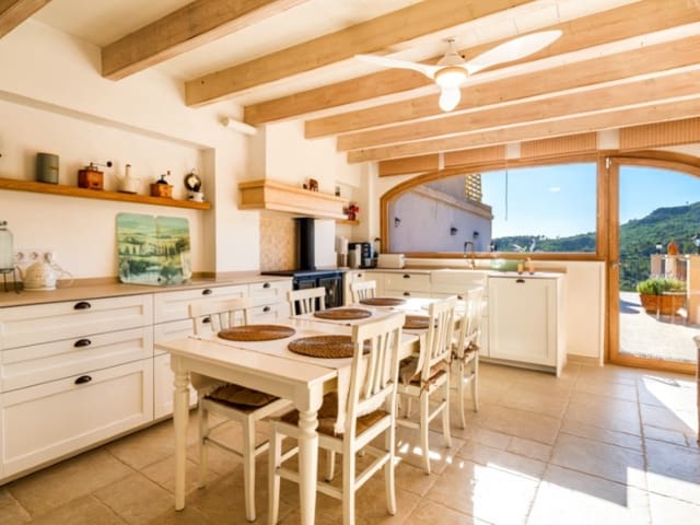 Chalet de 2 habitaciones en Andratx en venta - 1.090.000 € (Ref: 9714842)