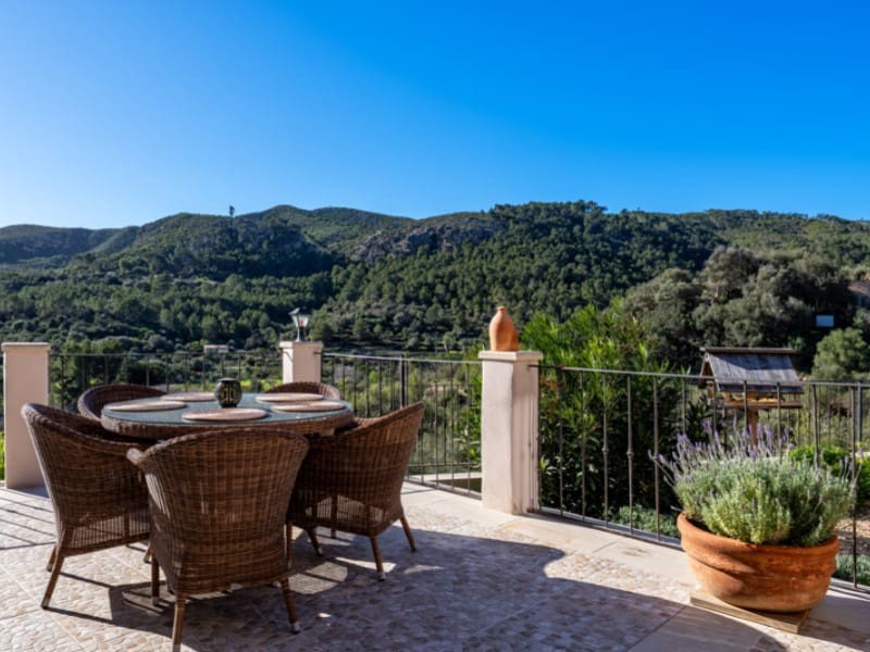 2 bedroom Villa for sale in Andratx - € 1,090,000 (Ref: 9714842)