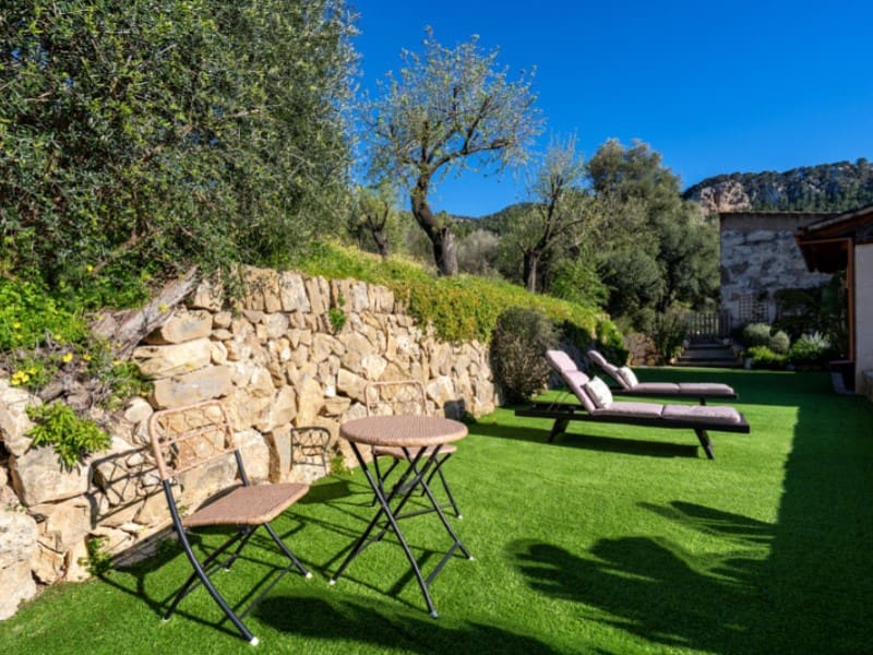 2 bedroom Villa for sale in Andratx - € 1,090,000 (Ref: 9714842)