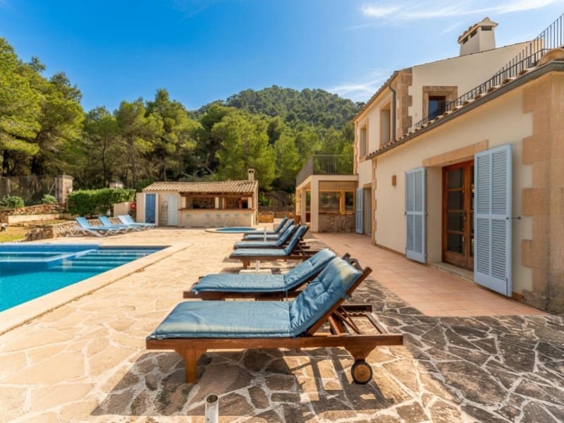 6 soveværelse Finca/Landehus til salg i Felanitx med swimmingpool garage - € 2.350.000 (Ref: 9719822)