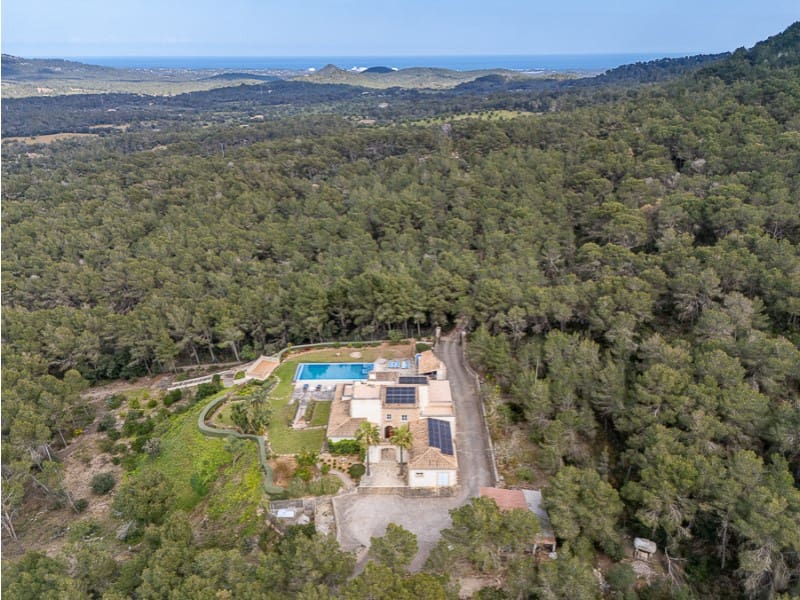 6 soveværelse Finca/Landehus til salg i Felanitx med swimmingpool garage - € 2.350.000 (Ref: 9719822)