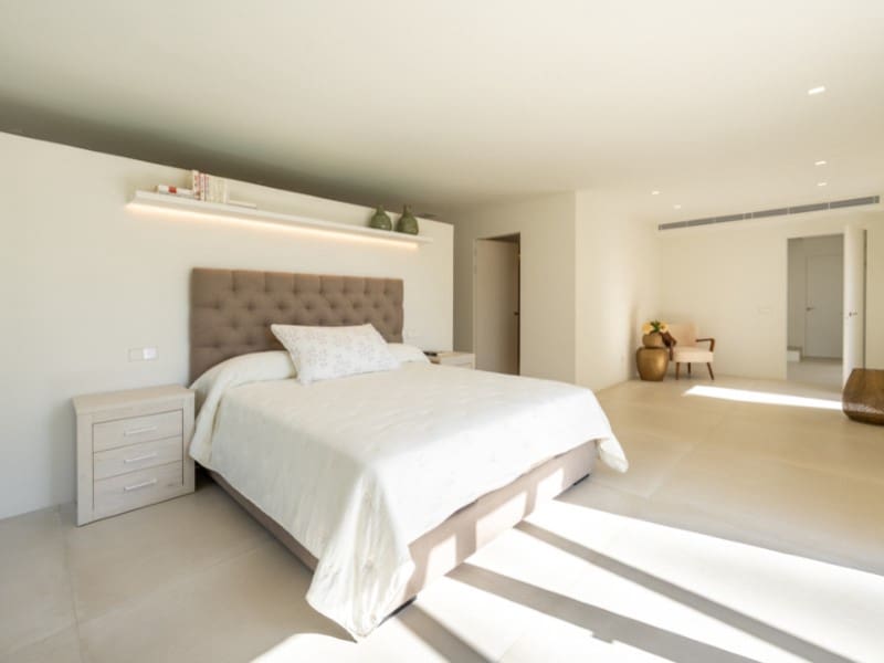 4 bedroom Finca/Country House for sale in Son Carrio with pool - € 3,400,000 (Ref: 9726766)