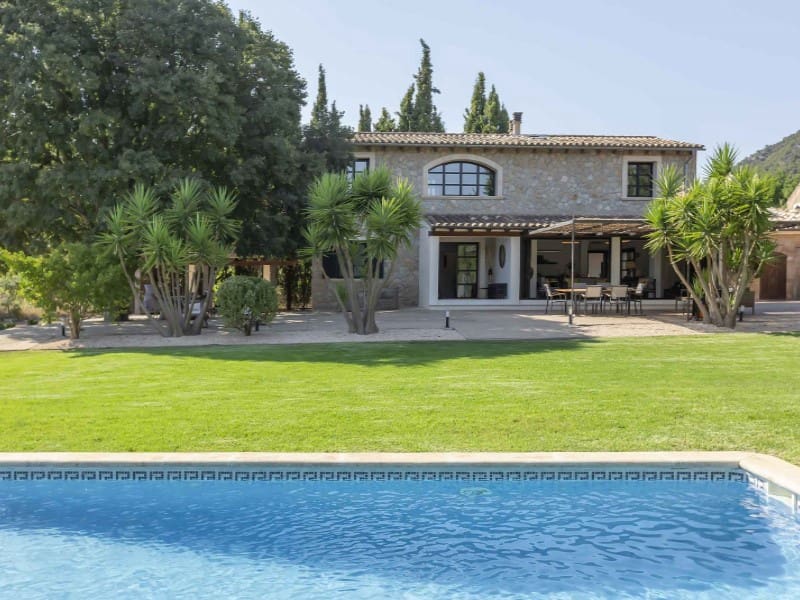 5 bedroom Finca/Country House for sale in Alaro - € 4,650,000 (Ref: 9729300)