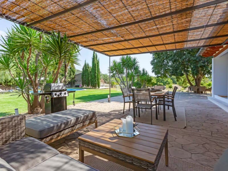 5 bedroom Finca/Country House for sale in Alaro - € 4,650,000 (Ref: 9729300)
