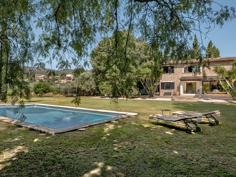 4 bedroom Finca/Country House for sale in Alaro - € 3,600,000 (Ref: 9729300)
