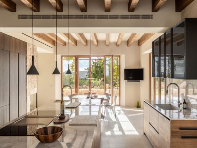 6 chambre Finca/Maison de Campagne à vendre à Santa María del Camí avec piscine garage - 14 900 000 € (Ref: 9738476)