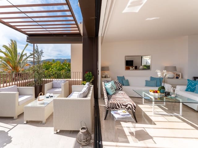 3 bedroom Apartment for sale in La Bonanova, Palma de Mallorca with garage - € 1,650,000 (Ref: 9747006)