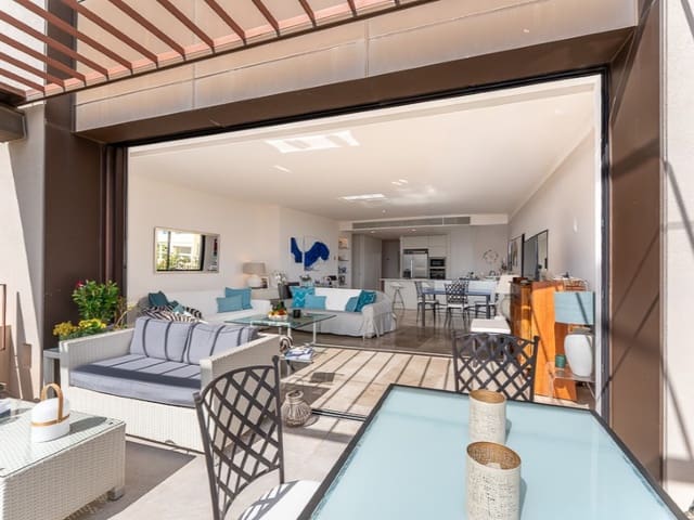 3 bedroom Apartment for sale in La Bonanova, Palma de Mallorca with garage - € 1,650,000 (Ref: 9747006)