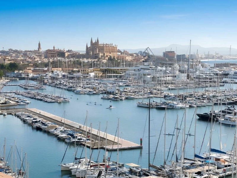 3 bedroom Apartment for sale in Palma de Mallorca with garage - € 1,650,000 (Ref: 9747006)