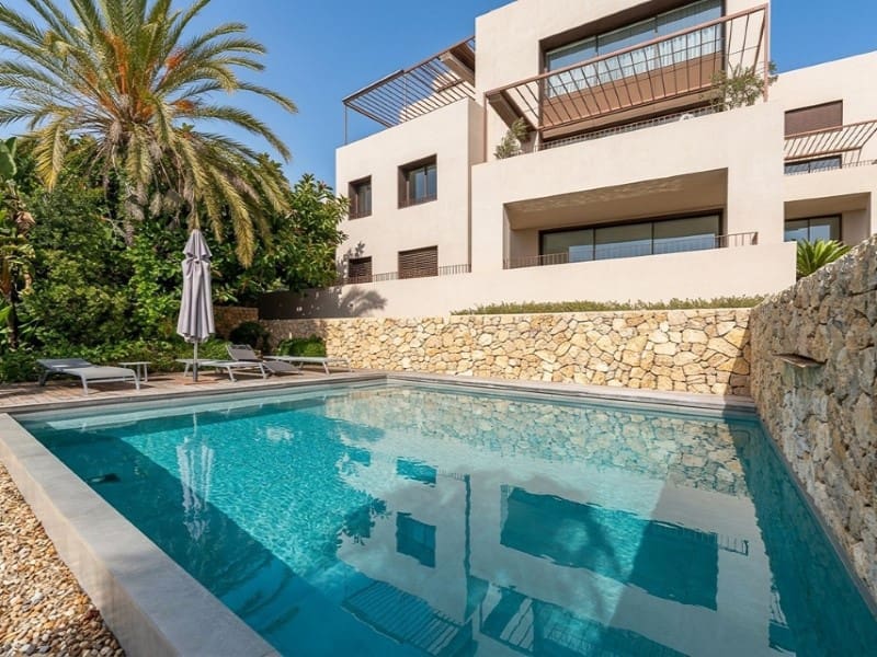 3 bedroom Apartment for sale in Palma de Mallorca with garage - € 1,650,000 (Ref: 9747006)