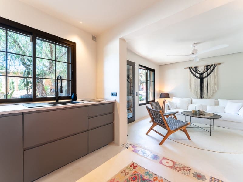 5 soveværelse Finca/Landehus til salg i Cala Santanyi med swimmingpool - € 1.895.000 (Ref: 9751915)