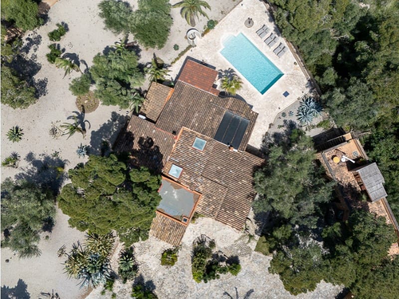 5 soveværelse Finca/Landehus til salg i Cala Santanyi med swimmingpool - € 1.895.000 (Ref: 9751915)