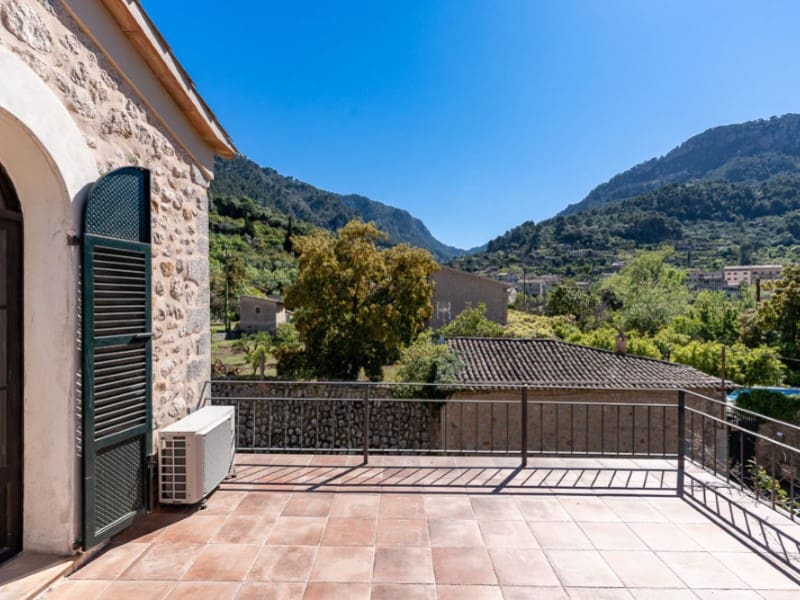 4 bedroom Villa for sale in Soller with pool - € 2,400,000 (Ref: 9761903)