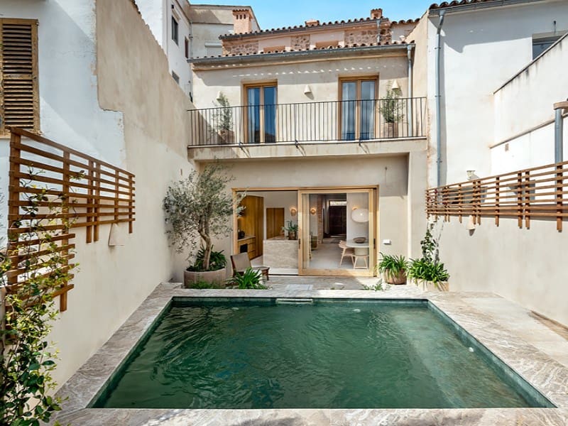 Chalet de 4 habitaciones en Alaró en venta con piscina garaje - 1.850.000 € (Ref: 9770576)