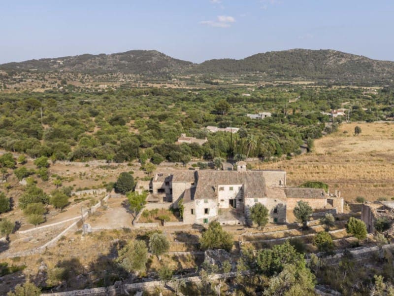 12 bedroom Finca/Country House for sale in Alaro with pool garage - € 14,500,000 (Ref: 9780452)