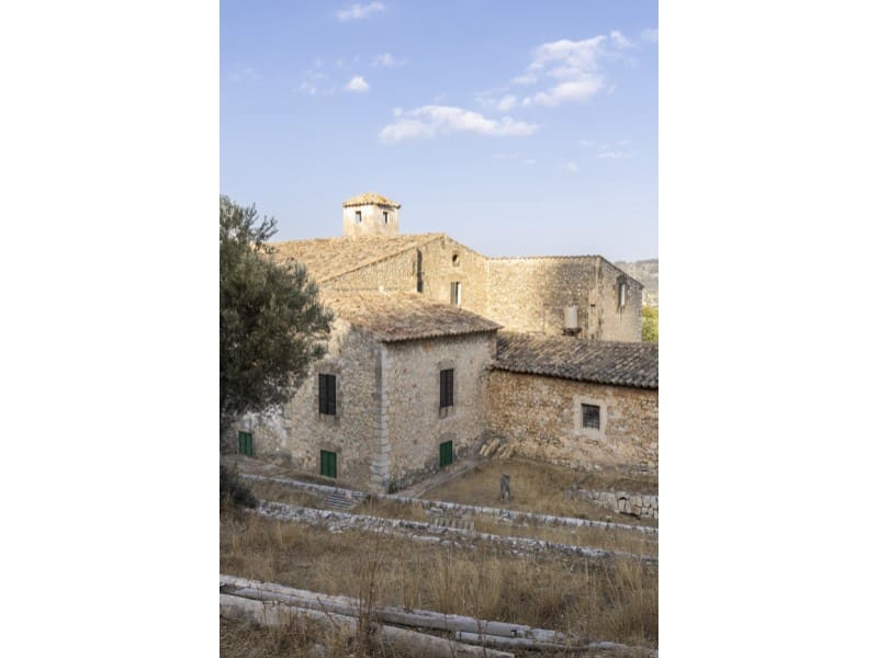 12 bedroom Finca/Country House for sale in Alaro with pool garage - € 14,500,000 (Ref: 9780452)