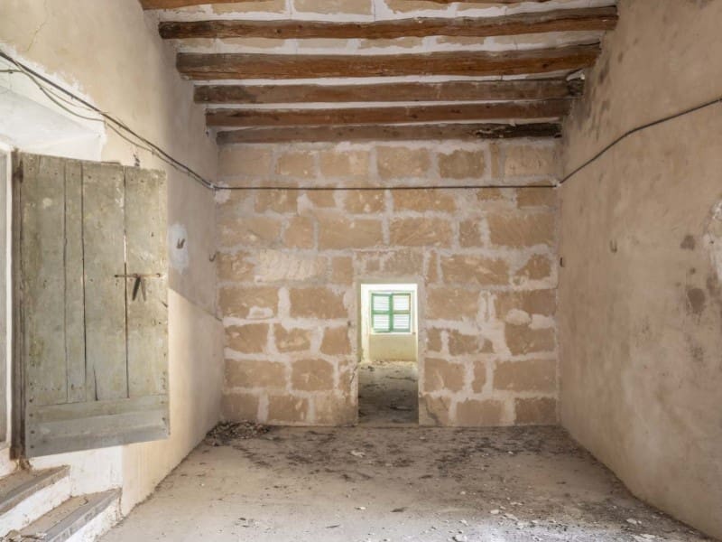 12 bedroom Finca/Country House for sale in Alaro with pool garage - € 14,500,000 (Ref: 9780452)
