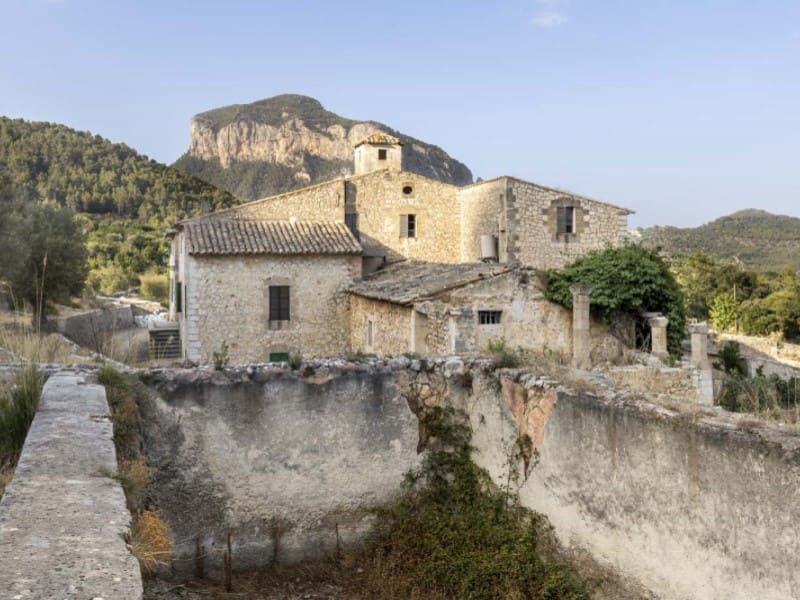 12 bedroom Finca/Country House for sale in Alaro with pool garage - € 14,500,000 (Ref: 9780452)