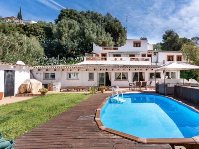 6 quarto Moradia para venda em Genova, Palma de Mallorca com piscina - 1 250 000 € (Ref: 9780453)