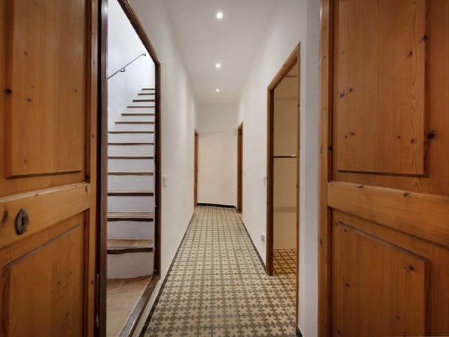 4 quarto Moradia para venda em Alaró - 1 050 000 € (Ref: 9785056)