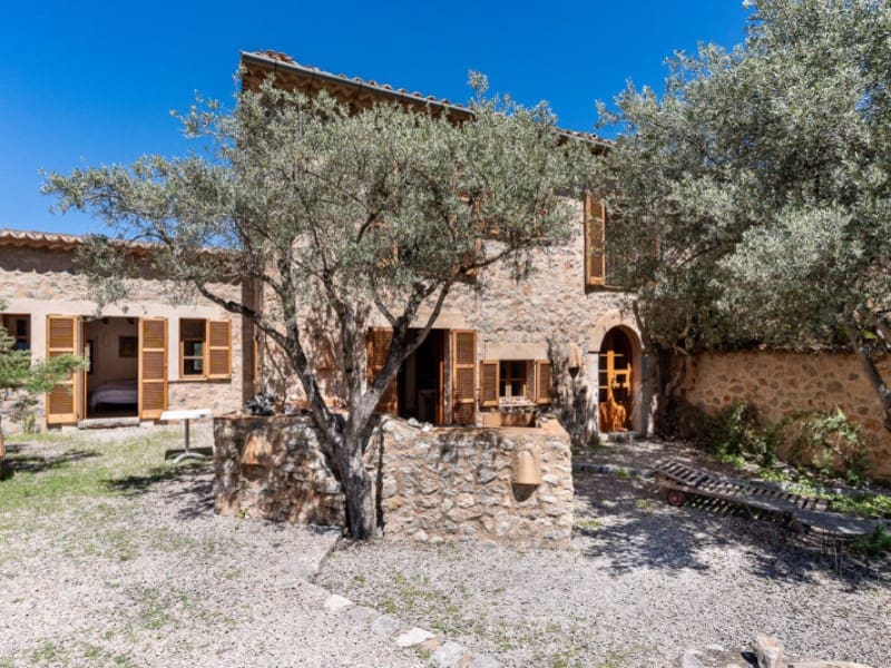 3 bedroom Finca/Country House for sale in Deia - € 1,990,000 (Ref: 9785059)