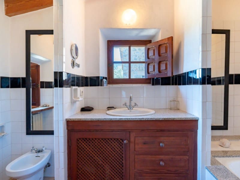 3 bedroom Finca/Country House for sale in Deia - € 1,990,000 (Ref: 9785059)